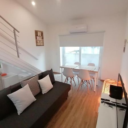 Tomarhousing - Old Town Apartment ภายนอก รูปภาพ