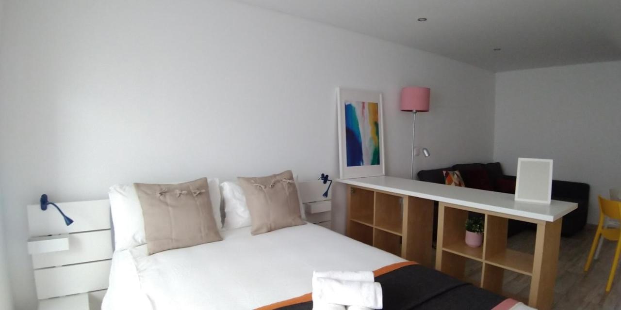 Tomarhousing - Old Town Apartment ภายนอก รูปภาพ