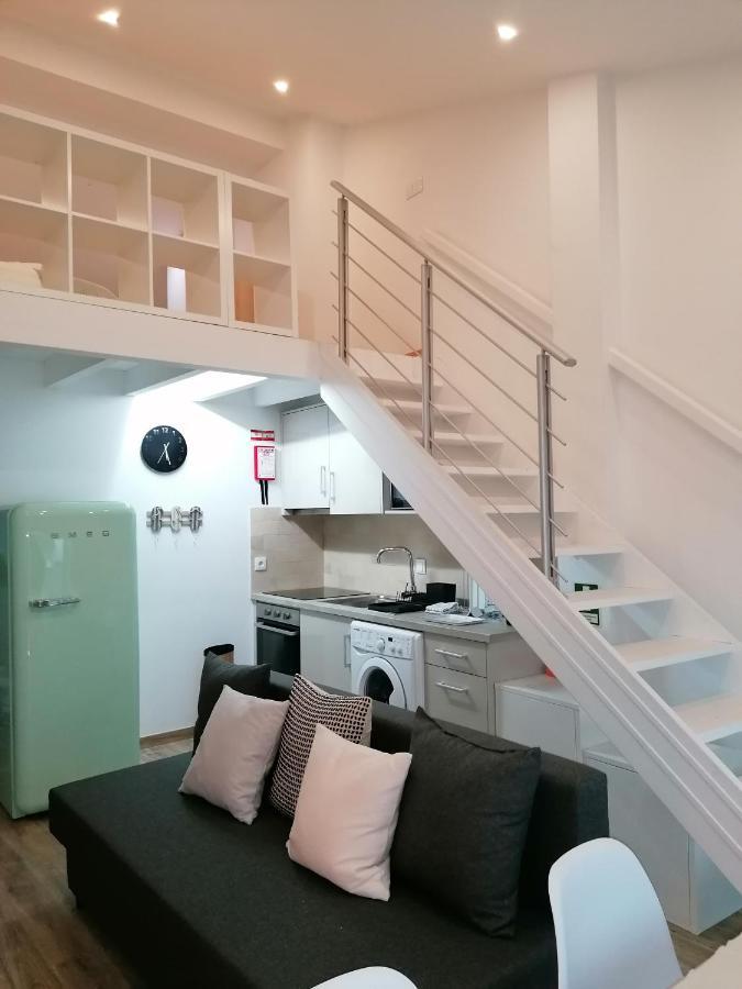 Tomarhousing - Old Town Apartment ภายนอก รูปภาพ